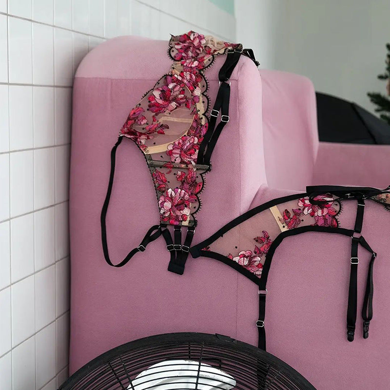 #185 Clashing Sexy Flower Embroidery Lingerie