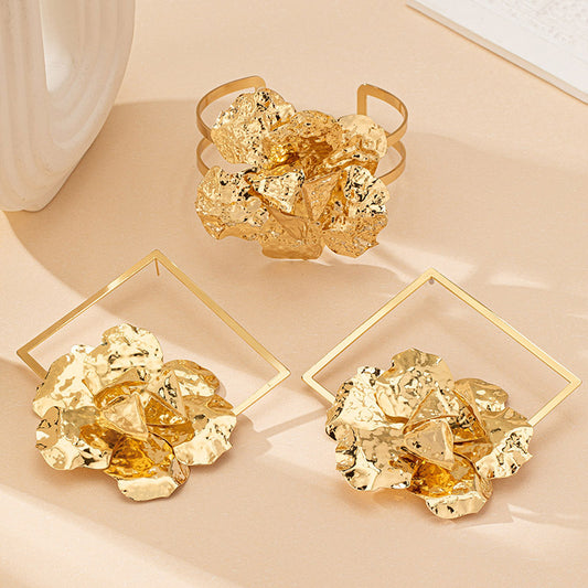 #66 Geometric Flower Earrings Arm Bracelet Set