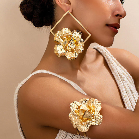 #66 Geometric Flower Earrings Arm Bracelet Set