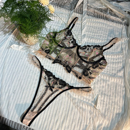 #185 Clashing Sexy Flower Embroidery Lingerie