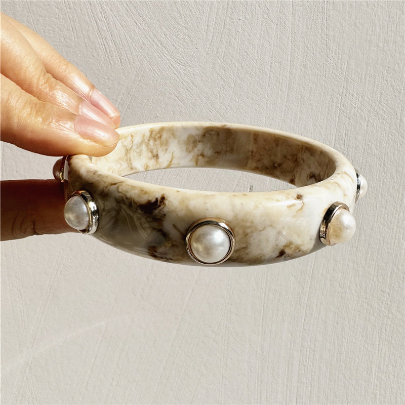 #62 New Beige Tie Dye Wide Asymmetrical Resin Bracelet