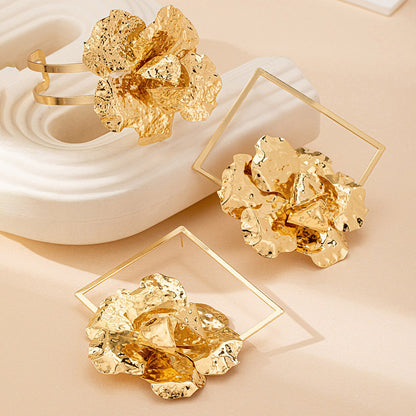 #66 Geometric Flower Earrings Arm Bracelet Set