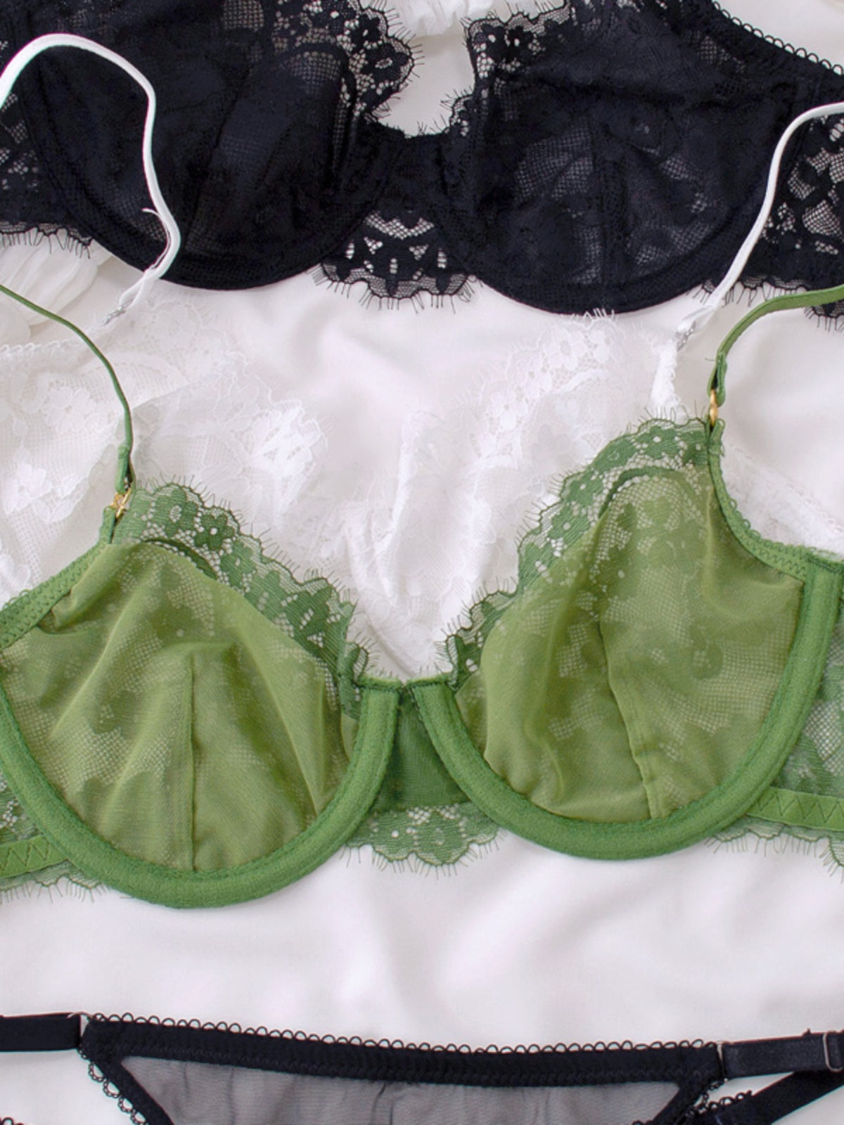 #182 Sexy thin lace lingerie briefs sets
